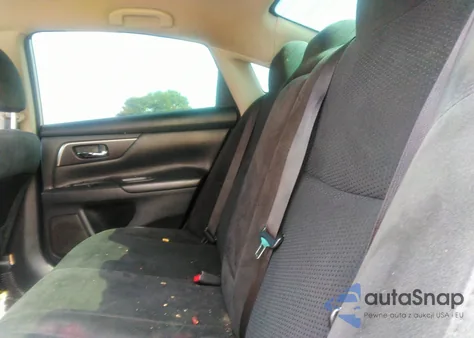 2015 Nissan Altima 2.5 S из США, поврежденный, VIN 1N4AL3AP2FN392263